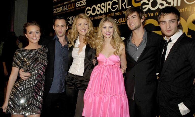 Unveiling r/Fauxmoi: The Ultimate Celebrity Gossip Hub